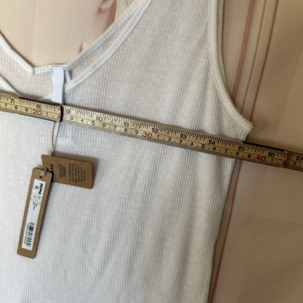 Skims Threadbare Rib V Neck Tank In Snow (White) Size Medium NWT